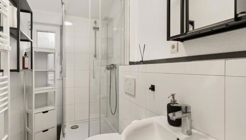 EasyStay1 Krefeld Fischeln 4Pers Switch TV Disney+ - Foto 4, Shower