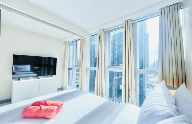 Uptown Parksuites BGC - Photo 5