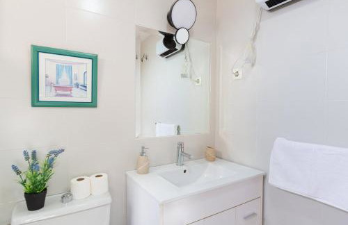 Despertar en el Palo Málaga Beach - Photo 23