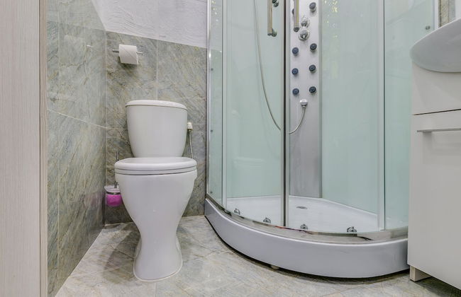 Travelto Narvskaya - Photo 69