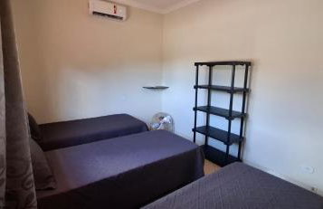 SOBRADO - ótimo custo beneficio - 3 quartos com ar - Photo 12