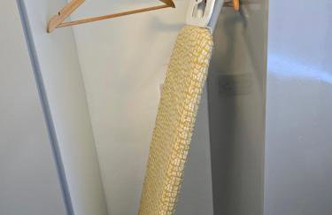 Lovely 3 Bed Ground Floor Apartment Near QE Hospital Harborne Birmingham New - Photo 4