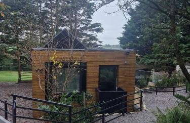 Ty Branwen- Luxury Woodland Lodge with Stunning Views - Photo 4