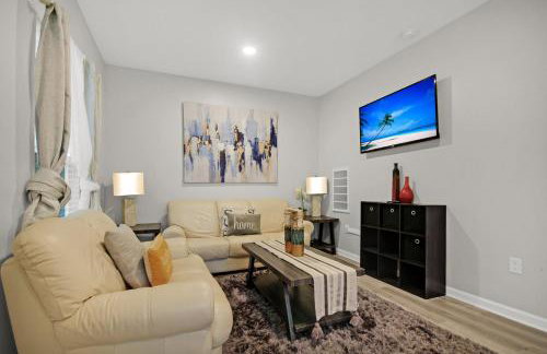 Near Park Circle, Downtown, And Beaches - Foto 13