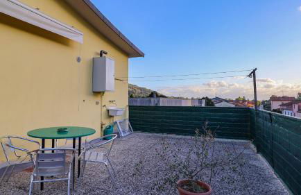 The Modern Stay - with Terrace, Wi-Fi, Parking Lot - Foto 31