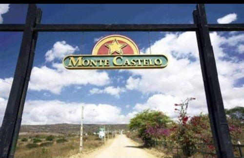 Flat para 6 pessoas no Condomínio Monte Castelo Mod 4 Flat 1B - Foto 1