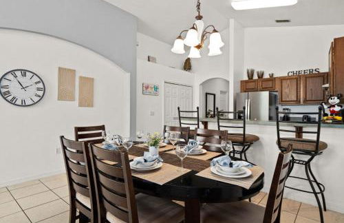 618 - Fabulous Light Bright 4 Bed Pool Home - Foto 24