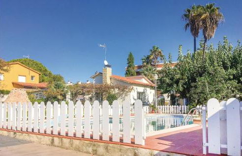 3 Bedroom Nice Home In Francàs - Foto 9