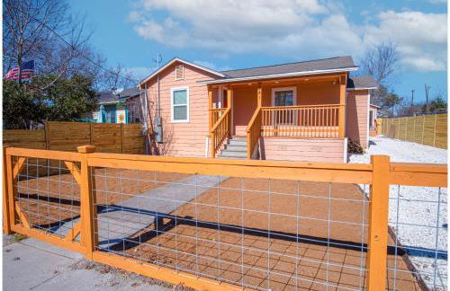 Adorable 4BR 2BA Close to Riverwalk and Downtown - Foto 44