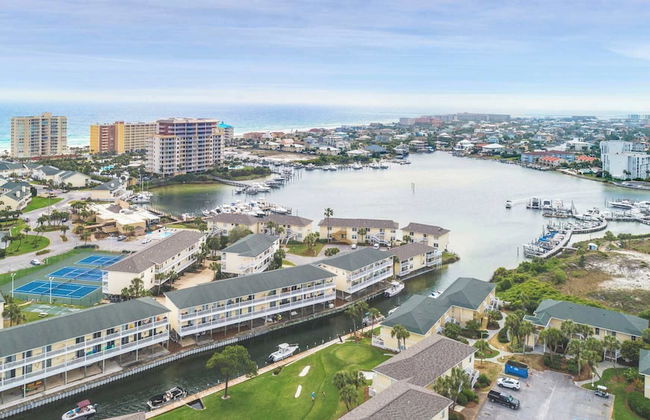 Beachfront Joy at Sandpiper Cove - Foto 74