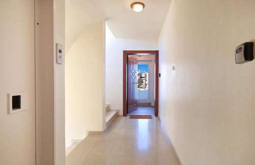 Penthouse Apartment & Studio near Glyfada - free Parking - Foto 48