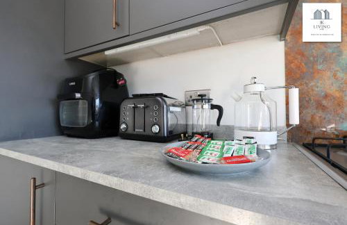 Spacious 3 Bed Home In The Heart Of Bridgend - By EKLIVING LUXE Short Lets & Serviced Accommodation - Foto 36