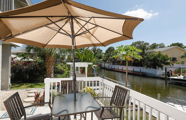 9141 Lake Drive Unit 102 - Foto 1