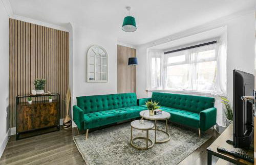 Luxury Large House With Games Room Sleeps Up to 12 - Foto 1