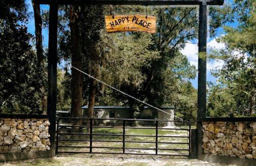 Happy Place near WEC , Natural Springs,Zip-Line - Photo 3