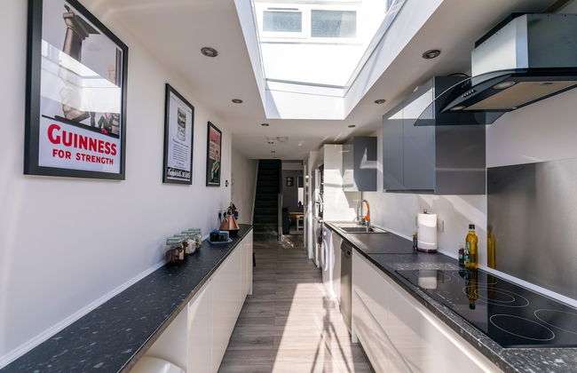 The Hollywood Beautiful 3 Bedroom House - Foto 18