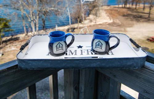 Lake Front King Suite: Full Kitchen-Lakefront Deck- Shared Hot Tub - Foto 43