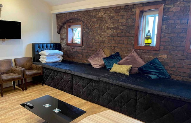 Contractor Bookers at Infinity Apartments - Foto 23