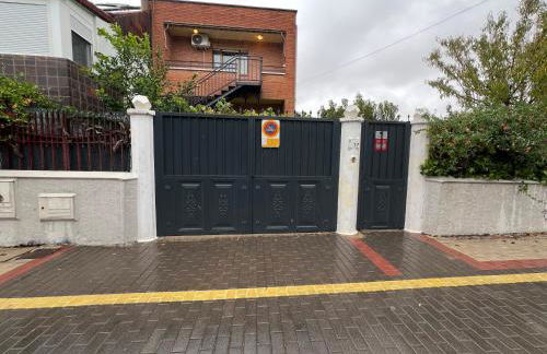 For You Rentals Vivienda TEMPORAL Ideal Espacio Acogedor en Alcobendas con Terraza Privada DAR173 - Foto 6