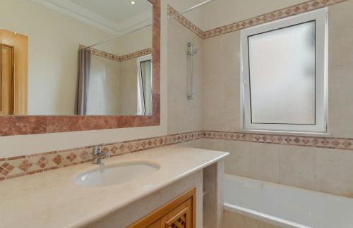 Villa Eve Palheiro Village by Holiday Rental Madeira - Foto 43