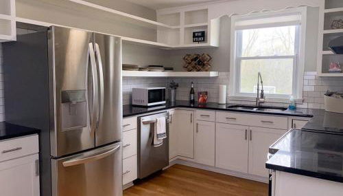 New Listing The Playhouse with Spa Games & More - Foto 4