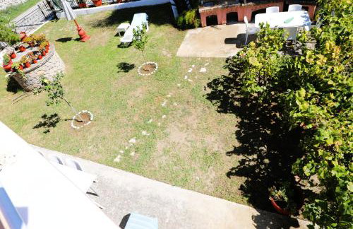 Private Villa AKOBARA, 2km from city center - Foto 32