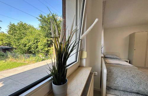 Charming House with Garden in Krefeld - Foto 12