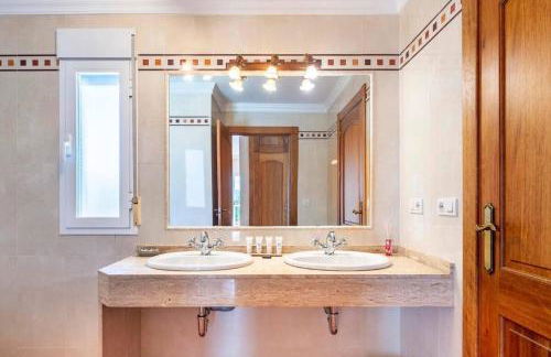 Can Pedra junto a Playa den Bossa - Foto 18