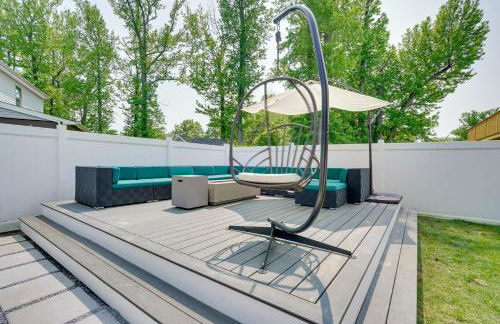 Gorgeous Keansburg Home with Pool Walk to Beach! - Foto 24