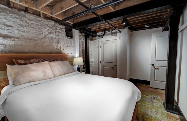 The 1865 Duet - Photo 2