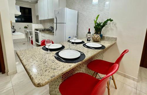 Guarujá Praia do Tombo! Ar, Piscina, Vaga, WIFI, TV Smart, perto da praia! - Foto 5