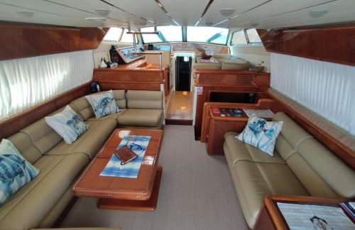 Captain Cangrejo Yacht - Foto 3