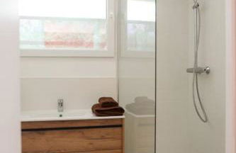 La Hutte de la Tortue Rez-de-jardin Patio au Calme - Foto 10