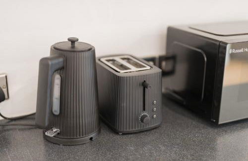 Highrise Balcony Stay in the Heart of Wolverhampton - Foto 20