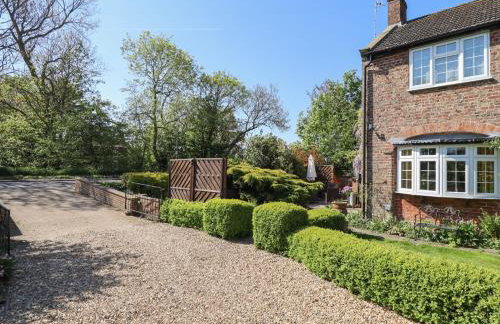 1 Eastview - Photo 24