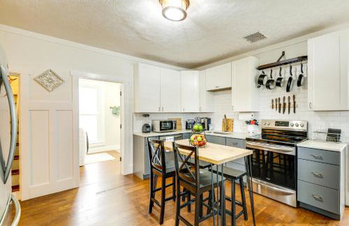 Fire Pit and Playset! 1880s Zionsville Farmhouse - Foto 5