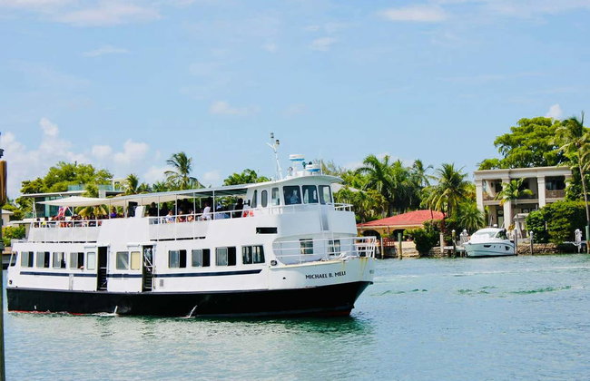 Celebrity Homes Boat Tour - Photo 5