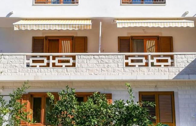 Boro - Free Parking and Grill - A2 - Foto 10