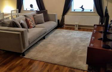 1 Bedroom luxury Flat Close to town center - Photo 7