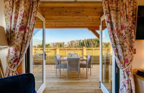 Yorkshire Dales Retreat with Hot Tub & Garden - Photo 17