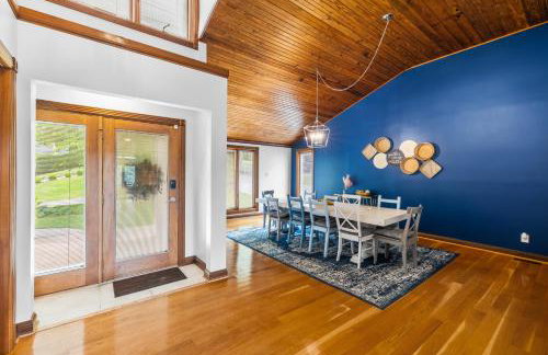 Grande Villa – Lake Cumberland View • Hot Tub • Game Room • Walk to Boat Ramp ➠ 389 - Foto 7