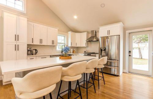 Cape Diem- Home in West Hyannisport - Photo 17