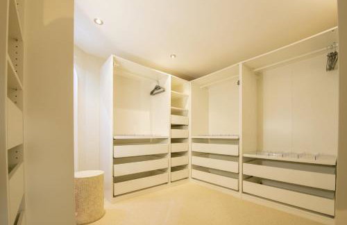 Askrigg Chapel - Photo 27