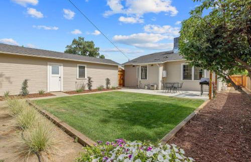 2 bed, 2 bath, historic beauty, walk downtown - Foto 59