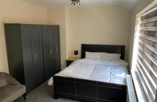 2 Bedroom Home Near Tube Station Easy London Access Peeams Abode - Foto 14