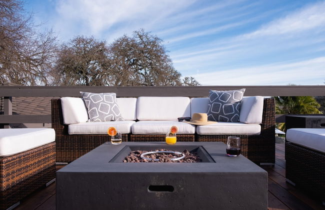 Cathedral by Avantstay Charming Secluded Estate w Sauna Pool Table Views of the Rolling Hills - Foto 4