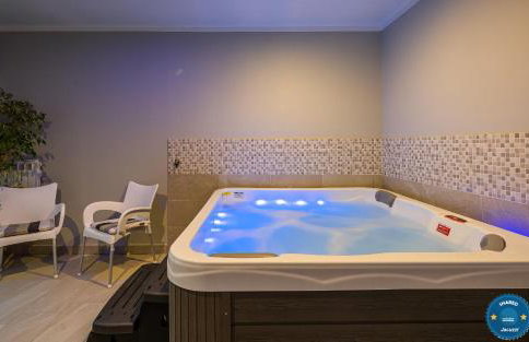 Apartments Wellness - Foto 35