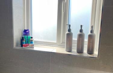 Spacious 3 bed with driveway - Foto 25