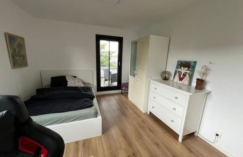 Stylish 2-room apartment with balcony & great location - Photo 10