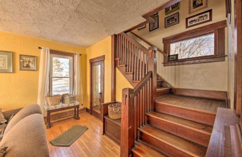 Quaint and Family-Friendly Watertown Farmhouse! - Foto 13